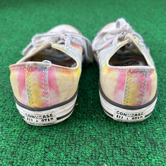 Converse All Star Little Girl Size 2 Tie Dye Low Top Sneakers - Picture 5 of 9